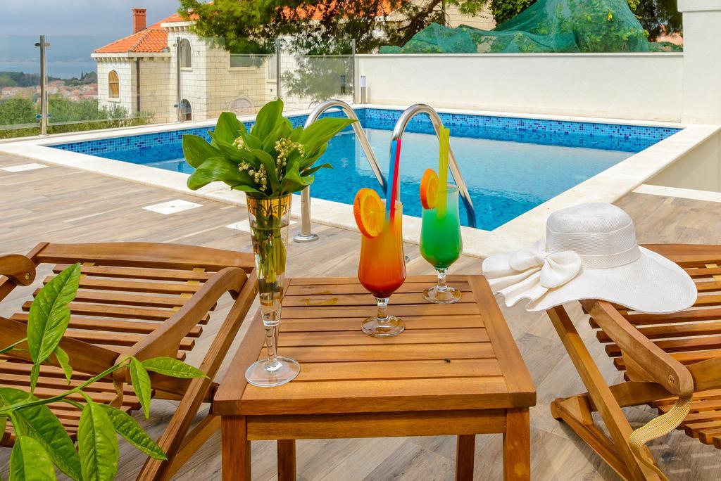 Tandem Apartments With Swimming Pool Cavtat Eksteriør billede